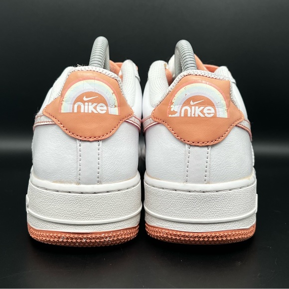 nike white speckled shoes